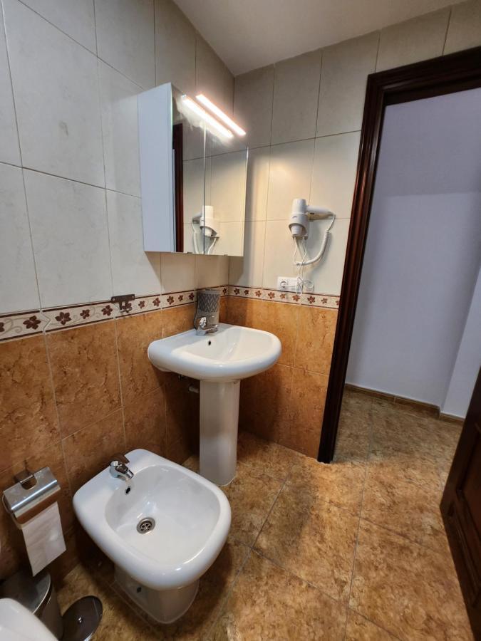 Апартаменты Lujoso Apartamento Vacacional Каррисаль Экстерьер фото